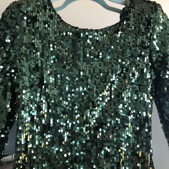 BLAQUE LABEL SUPERNOVA GREEN SEQUIN DRESS - Picture 5 of 8